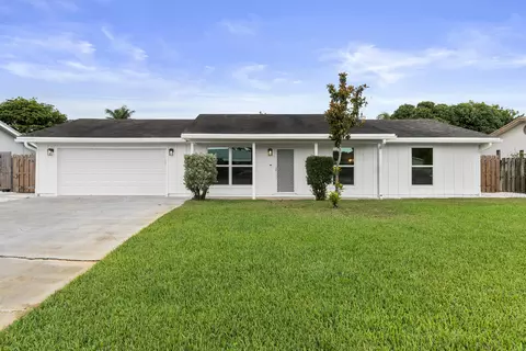 3917 Coelebs Ave, Boynton Beach, FL 33436