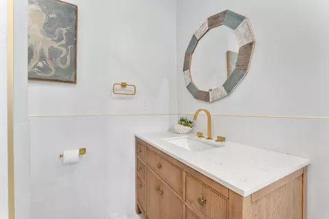 Bath - 14529 Sunset Pine Dr, Delray Beach, FL 33445 photo 3 of 3
