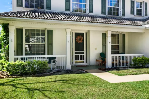 Exterior - 572 Scrubjay Ln, Jupiter, FL 33458 photo 3 of 9