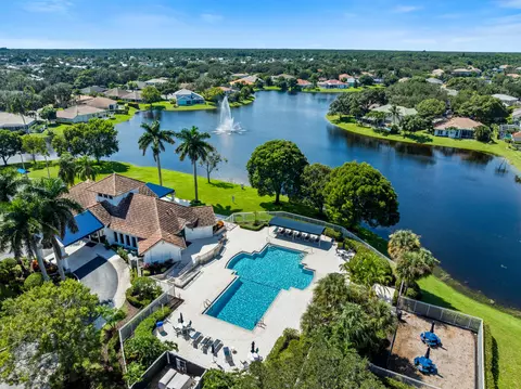 View/Area - 572 Scrubjay Ln, Jupiter, FL 33458 photo 6 of 7