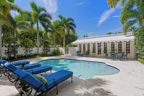 105 NW 7th St, Delray Beach, FL 33444