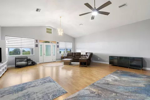 Living - 1455 NW 160th St, Okeechobee, FL 34972 photo 4 of 4