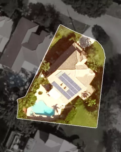 11710 Berry Dr, Hollywood, FL 33026