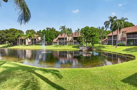 5731 Coach House Cir #A, Boca Raton, FL 33486