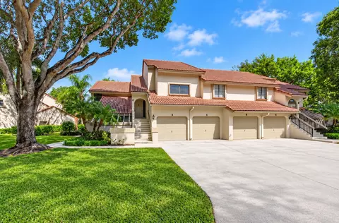 5731 Coach House Cir #A, Boca Raton, FL 33486