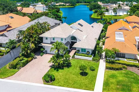 13660 Rivoli Dr, Palm Beach Gardens, FL 33410
