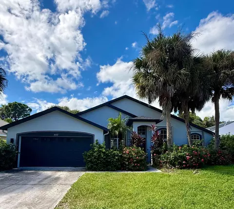 3102 NW Windemere Dr, Jensen Beach, FL 34957