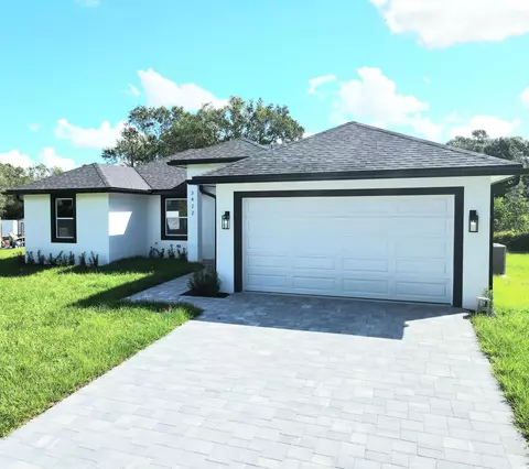 Exterior - 3422 NW 24th Ave, Okeechobee, FL 34972 photo 3 of 7
