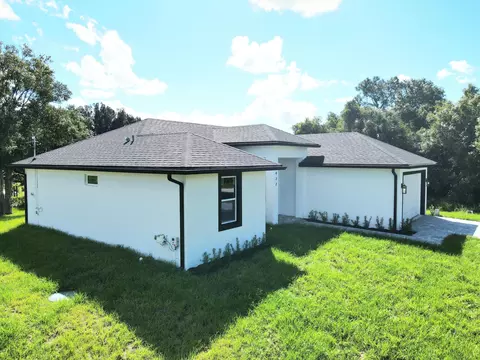 Exterior - 3422 NW 24th Ave, Okeechobee, FL 34972 photo 4 of 7