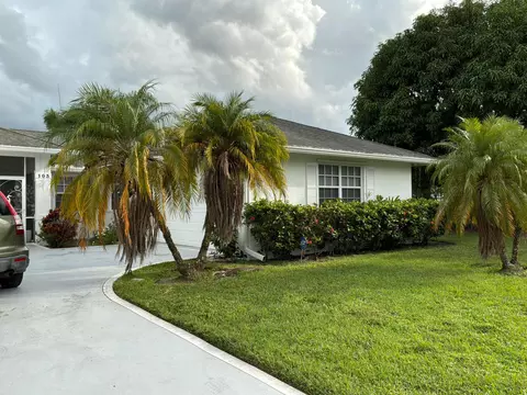103 Brook Woode Ave, Royal Palm Beach, FL 33411