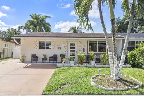 7020 SW 20th, North Lauderdale, FL 33068