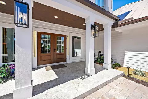 Exterior - 19 Island Rd, Stuart, FL 34996 photo 11 of 11
