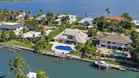 View/Area - 19 Island Rd, Stuart, FL 34996 photo 2 of 7