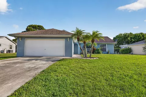 254 SW Starfish Ave, Port Saint Lucie, FL 34984