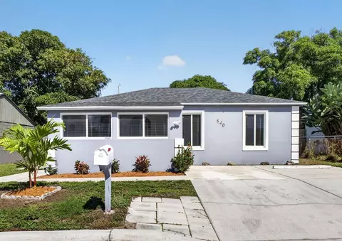840 W 2nd St, Riviera Beach, FL 33404