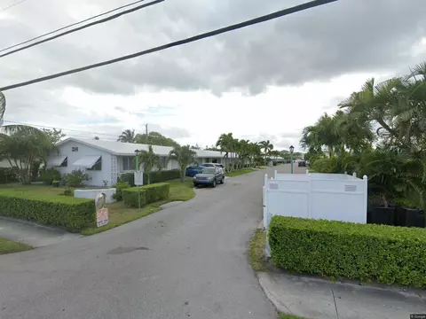 728 Ridge Rd #22, Lantana, FL 33462