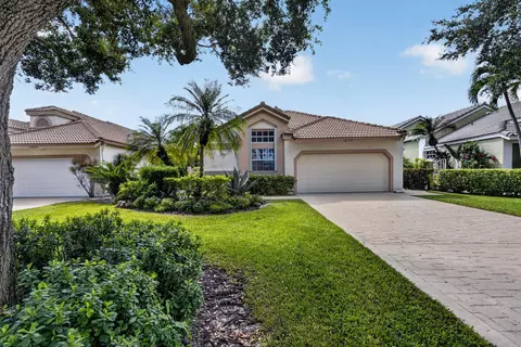 12850 Oak Knoll Dr, Palm Beach Gardens, FL 33418