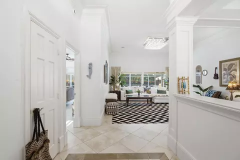 Entry Way - 100 Hillcrest Dr, Sewalls Point, FL 34996 photo 2 of 3