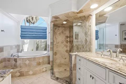 Bath - 100 Hillcrest Dr, Sewalls Point, FL 34996 photo 1 of 7