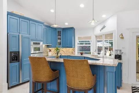 Kitchen - 100 Hillcrest Dr, Sewalls Point, FL 34996 photo 2 of 5