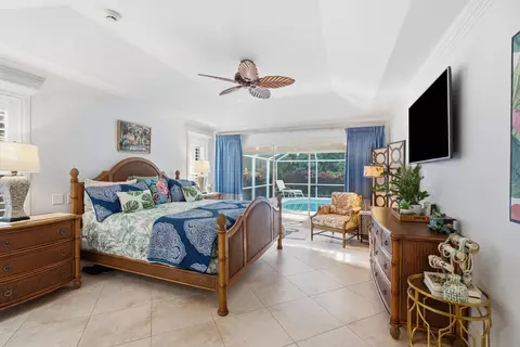 Bedroom - 100 Hillcrest Dr, Sewalls Point, FL 34996 photo 1 of 4