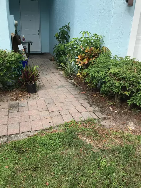 5166 SE White Oleander #5166, West Palm Beach, FL 33415