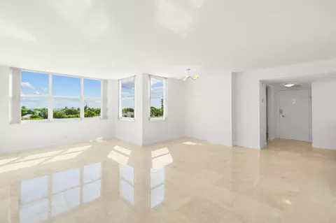 3015 N Ocean Blvd #5F, Fort Lauderdale, FL 33308