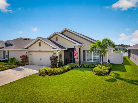 5209 San Benedetto Pl, Fort Pierce, FL 34951
