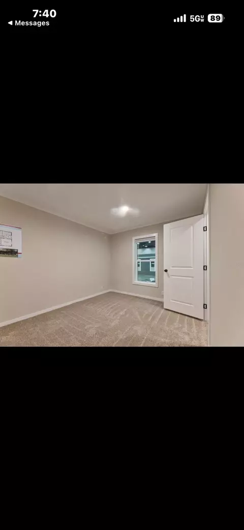 Bedroom - 10305 NE 2nd Ter, Okeechobee, FL 34972 photo 4 of 4