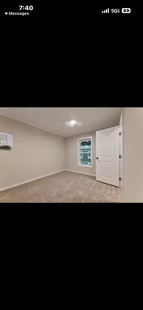 Bedroom - 10305 NE 2nd Ter, Okeechobee, FL 34972 photo 4 of 4