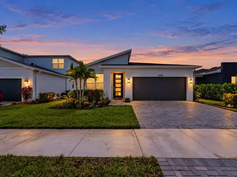 12688 SW Eleanor Dr, Port Saint Lucie, FL 34987