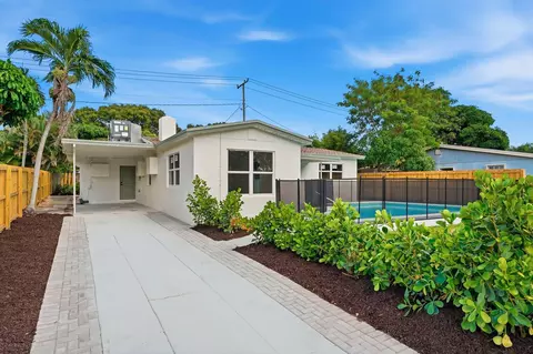 1023 Andrews Rd, West Palm Beach, FL 33405