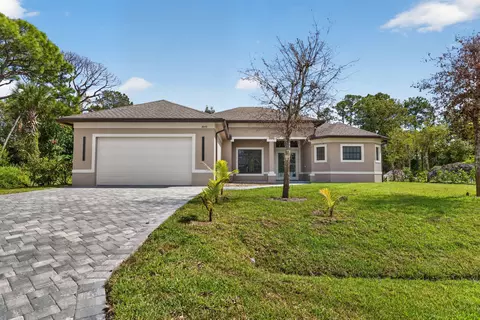 2043 SW Brevity Ter, Port Saint Lucie, FL 34953