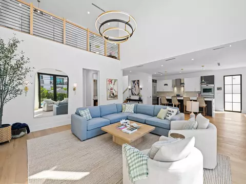 1317 NE 17th Ave, Fort Lauderdale, FL 33304