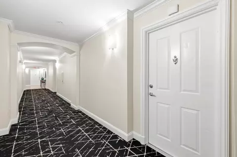 600 S Dixie Hwy #825, West Palm Beach, FL 33401