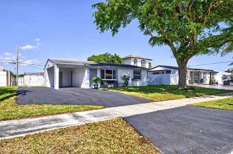 4821 SW 18th St, Fort Lauderdale, FL 33317