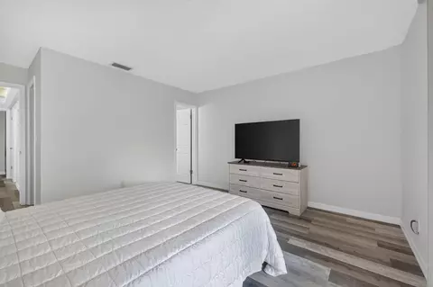 Bedroom - 2600 SE Ocean #D14, Stuart, FL 34996 photo 6 of 6