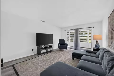 Living - 2600 SE Ocean #D14, Stuart, FL 34996 photo 1 of 4