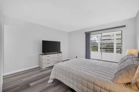 Bedroom - 2600 SE Ocean #D14, Stuart, FL 34996 photo 3 of 6