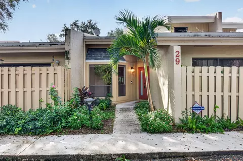 1400 NW 9th Ave #D-29, Boca Raton, FL 33486