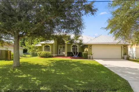 2326 SW Webster Ln, Port Saint Lucie, FL 34953