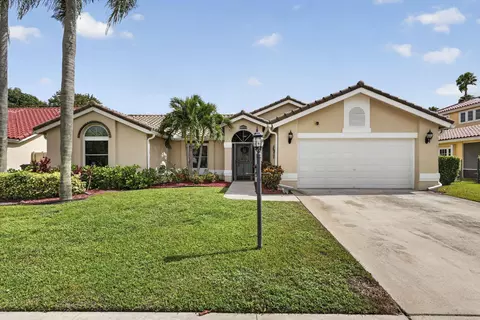 12682 White Coral Dr, Wellington, FL 33414