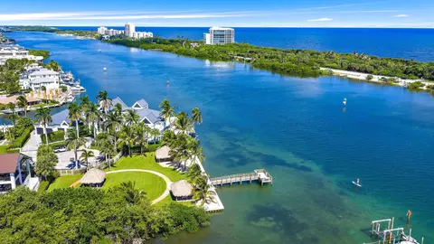 View/Area - 3335 Cove Rd, Jupiter, FL 33469 photo 4 of 10