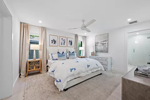 Bedroom - 3335 Cove Rd, Jupiter, FL 33469 photo 1 of 5