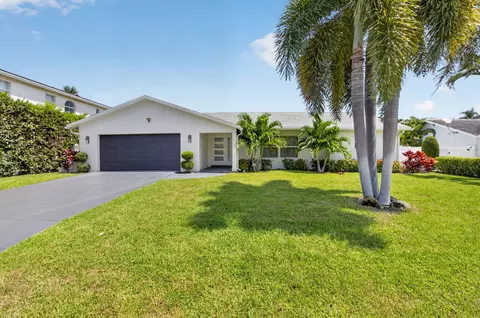 787 Havana Dr, Boca Raton, FL 33487