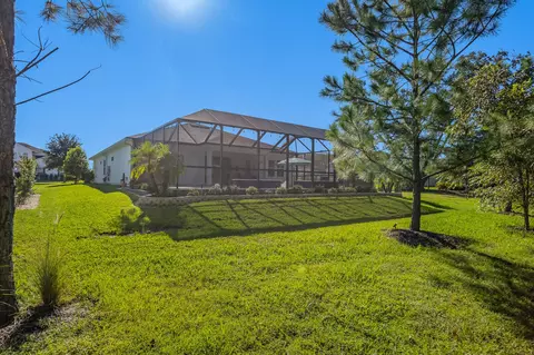 Exterior - 172 Hickory Ranch Dr, Saint Johns, FL 32259 photo 7 of 8