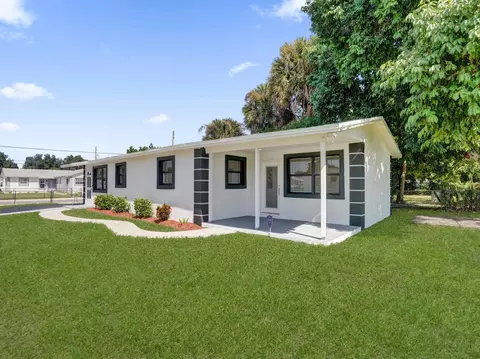 1259 W 26th St, West Palm Beach, FL 33404
