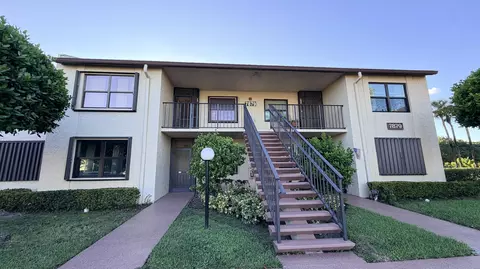 7879 Willow Spring Dr #927, Lake Worth, FL 33467