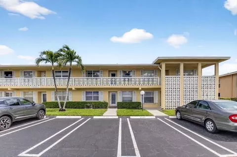 1150 Mahogany Way #203, Delray Beach, FL 33445