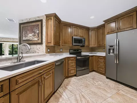 6276 SE Charleston Pl #102, Hobe Sound, FL 33455